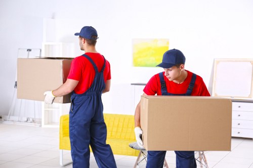 Moving truck service in Dulwich for residential and commercial relocations