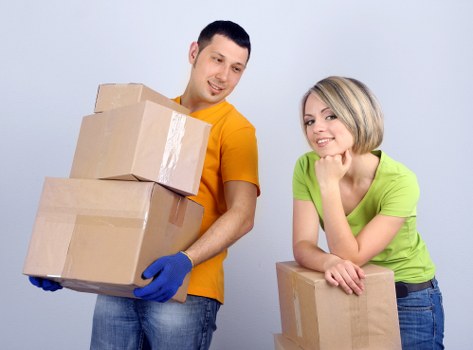Careful Dulwich man with van service supporting a residential relocation