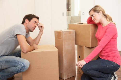 Residential move in a Dulwich street with careful loading