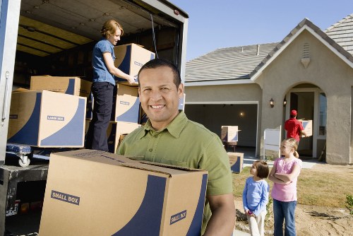 Packing and moving support for a family home in Dulwich